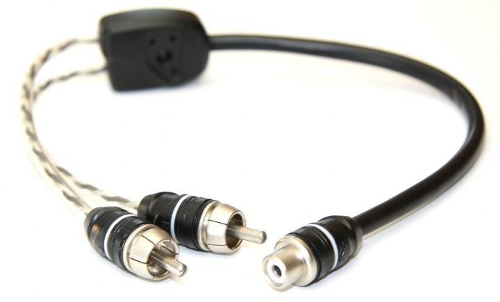 Connection Best BTM-030.2 0.3m RCA Y-Adapter — 2 Male / 1 Female