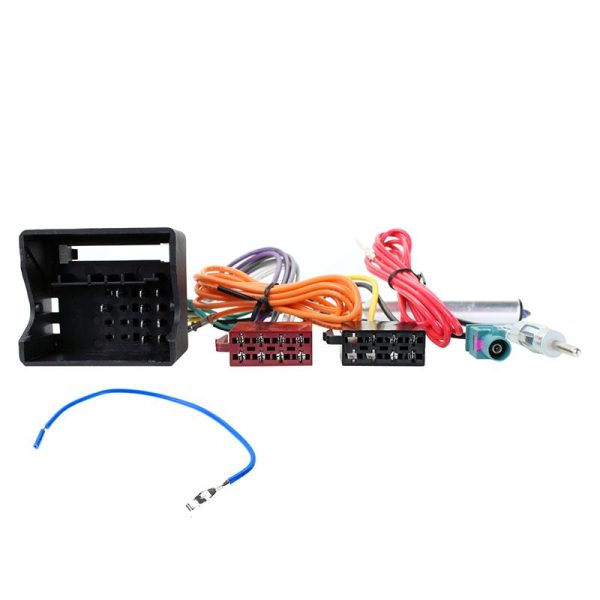 Connects2 CT20VW08 Volkswagen Quadlock ISO harness with aerial adapter