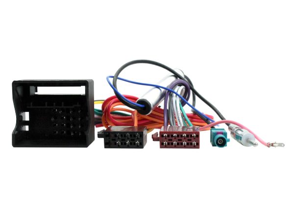 Connects2 CT20VX04 Vauxhall Quadlock ISO harness with DIN aerial adapter