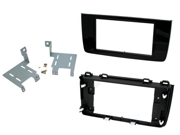 Connects2 CT23HD41 Gloss-Black CR-V Double-DIN Fascia – LX Base Models Only