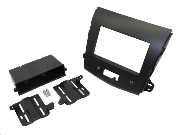 Connects2 CT24MT09 Mitsubishi Outlander Single/Double-DIN Fascia Kit — Black