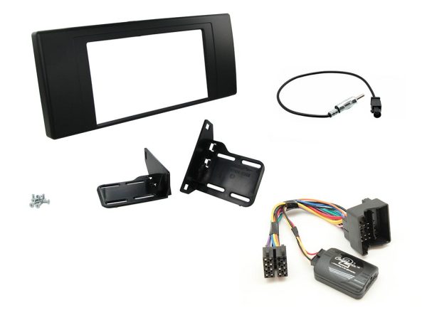 Connects2 CTKLR04 Range Rover L322 2002–2005 double-DIN fitting kit